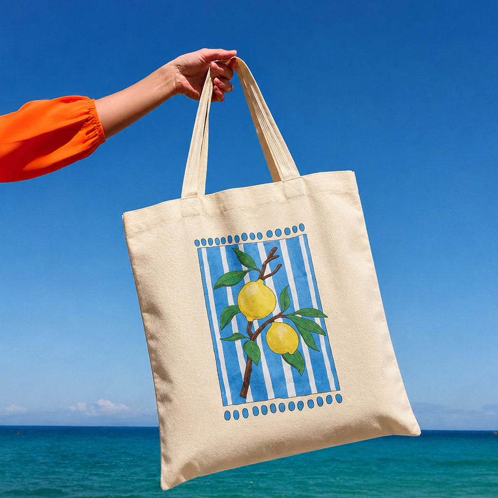 Spacious lemon tote bag