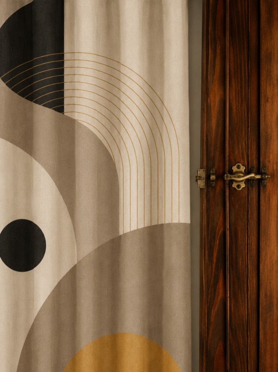 The Mid-Century Minimalist Arch Panel